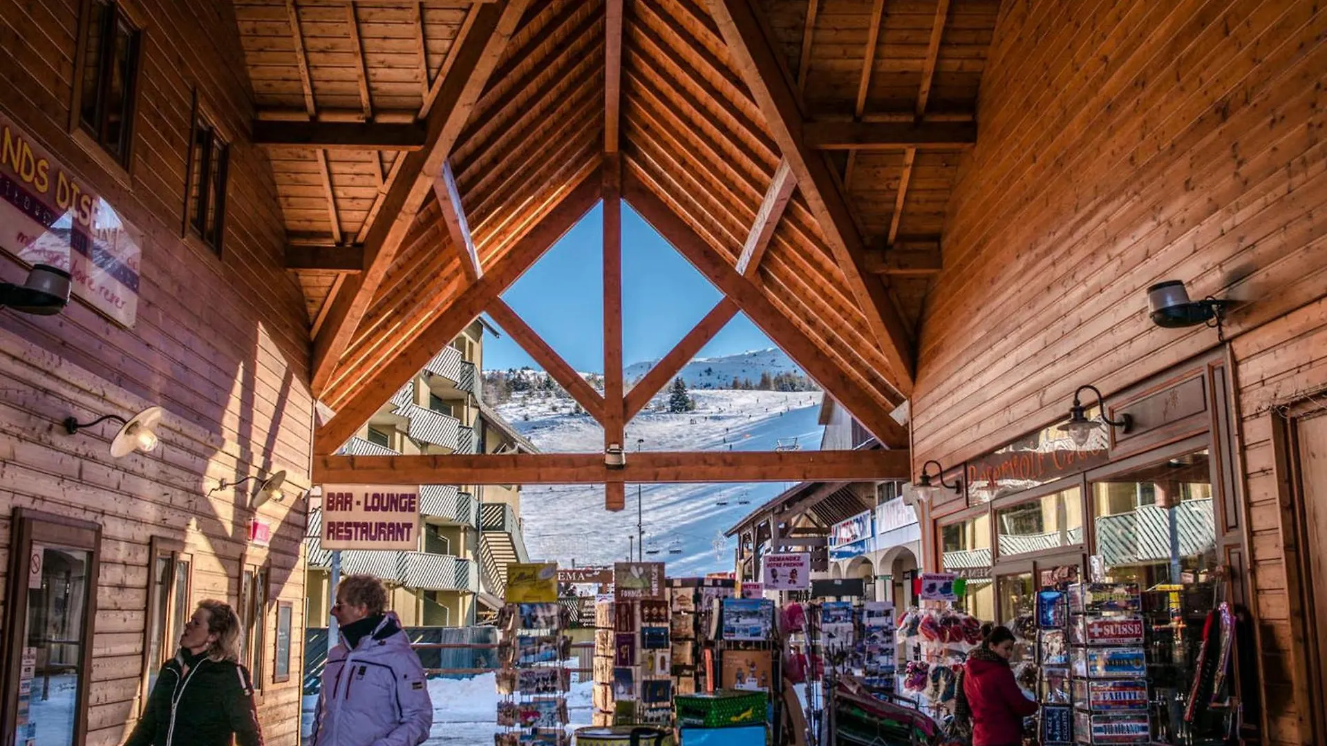 Chalet Mitoyen 3 Pieces, 7 Pers., Parking Gratuit, Animaux Admis - Fr-1-504-592 Le Devoluy 0*,  France